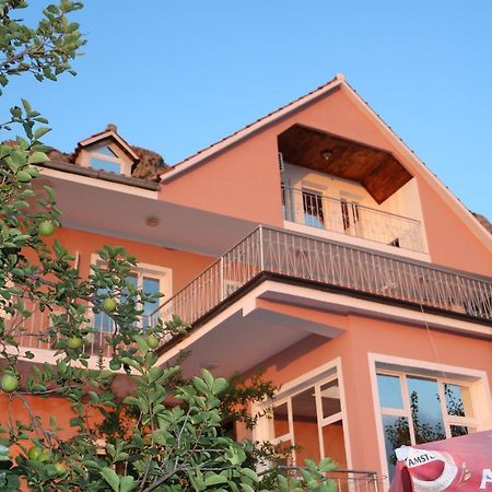 Villa Duka Krujë Exterior foto
