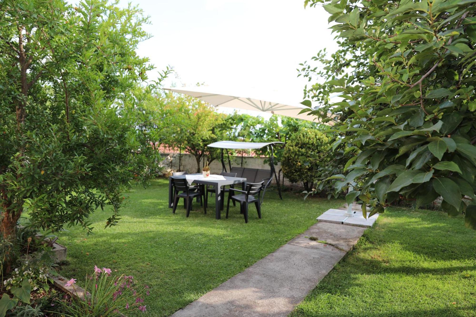 Villa Duka Krujë Exterior foto